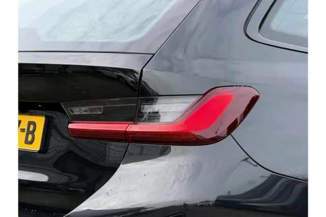 BMW 3-Serie (2025) thumbnail 3