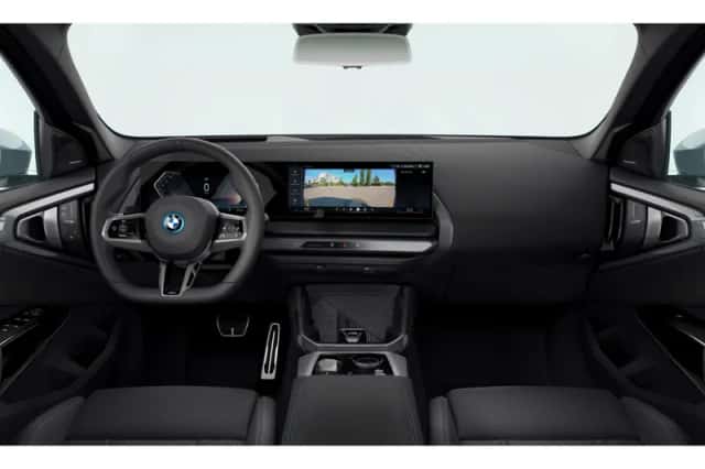 BMW X3 (2024) thumbnail 5
