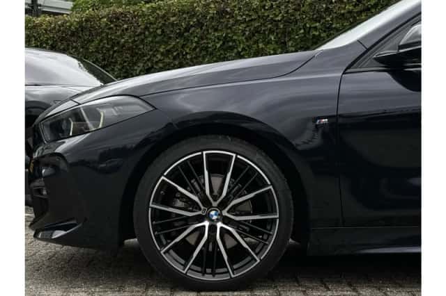 BMW 1-Serie (2022) thumbnail 4