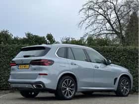 BMW X5 thumbnail 2