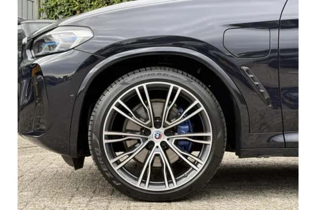 BMW X3 (2022) thumbnail 4