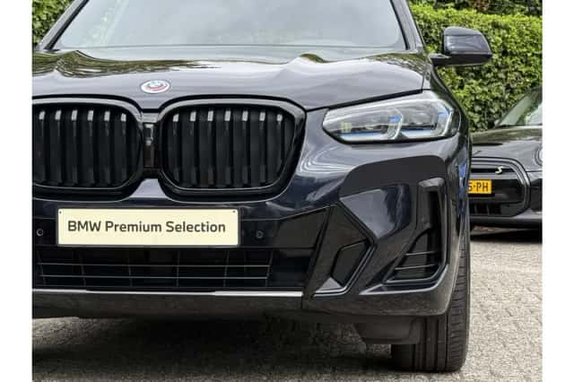 BMW X3 (2022) thumbnail 5