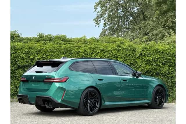 BMW M5 (2024) thumbnail 4