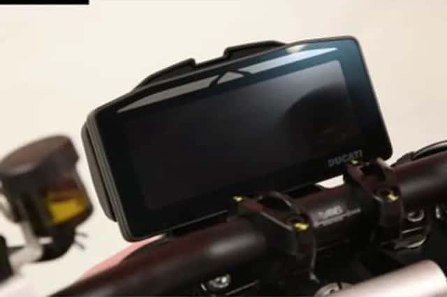 DUCATI STREETFIGHTER (2026) thumbnail 5