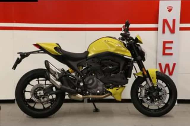 DUCATI MONSTER (2025) thumbnail 2