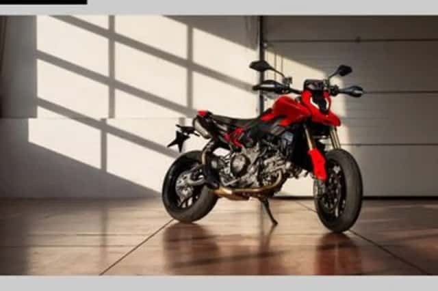 DUCATI HYPERMOTARD (2026) thumbnail 3