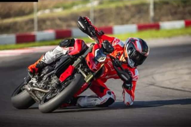 DUCATI HYPERMOTARD (2026) thumbnail 4
