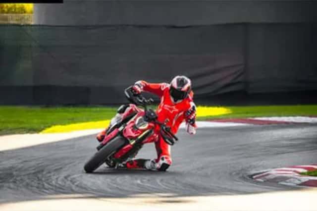 DUCATI HYPERMOTARD (2026) thumbnail 5
