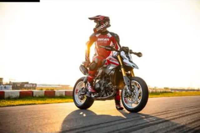 DUCATI HYPERMOTARD (2026) thumbnail 3