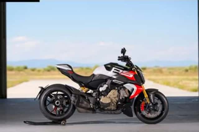 DUCATI DIAVEL (2026) thumbnail 3