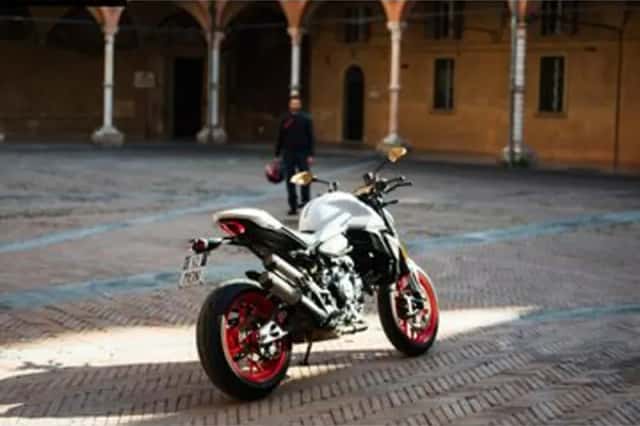 DUCATI MONSTER (2026) thumbnail 6