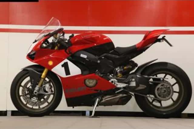 DUCATI PANIGALE (2019) thumbnail 4