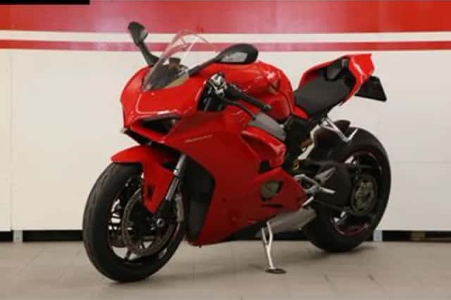 DUCATI PANIGALE (2018) thumbnail 3