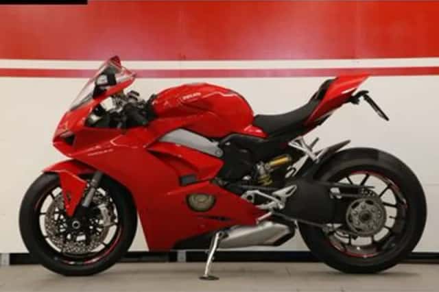 DUCATI PANIGALE (2018) thumbnail 4