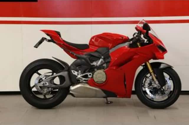 DUCATI PANIGALE (2024) thumbnail 1