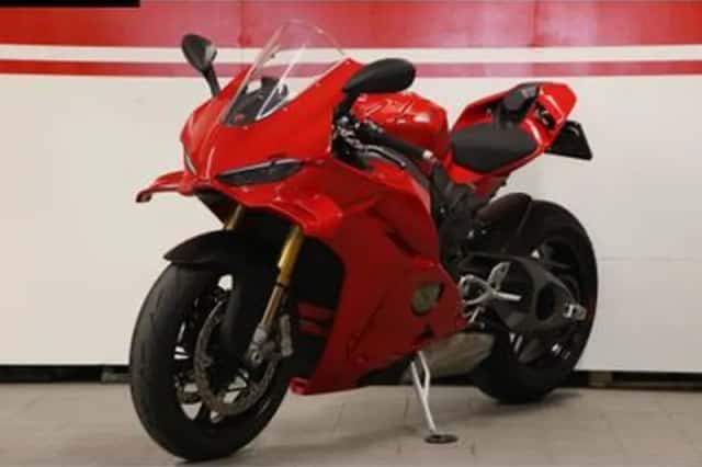 DUCATI PANIGALE (2024) thumbnail 3