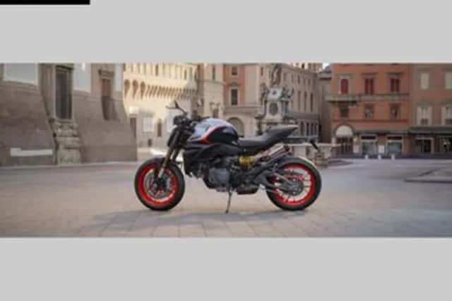 DUCATI MONSTER (2026) thumbnail 2
