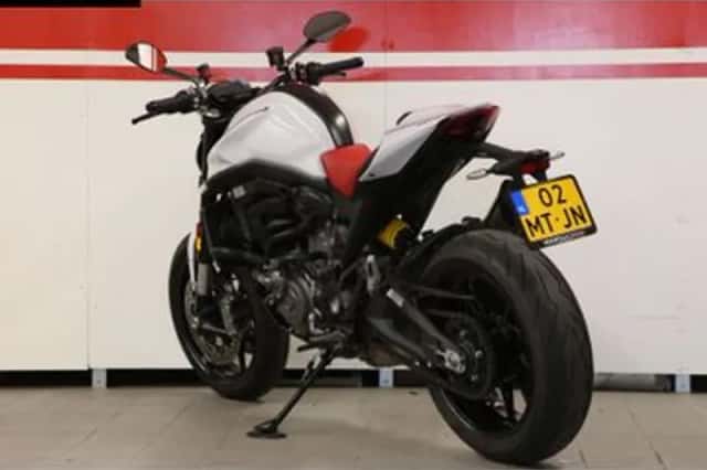 DUCATI MONSTER (2023) thumbnail 5