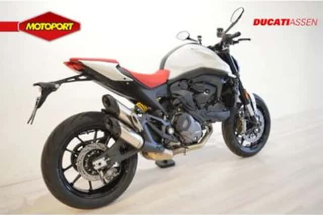 Ducati MONSTER (2025) thumbnail 3