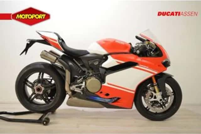 Ducati 1299 (2017) thumbnail 1