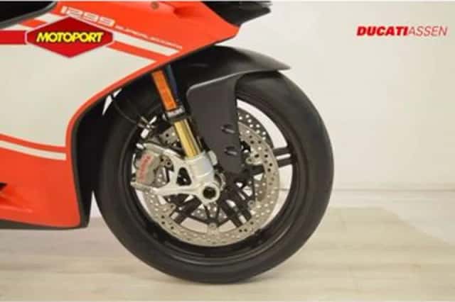Ducati 1299 (2017) thumbnail 6