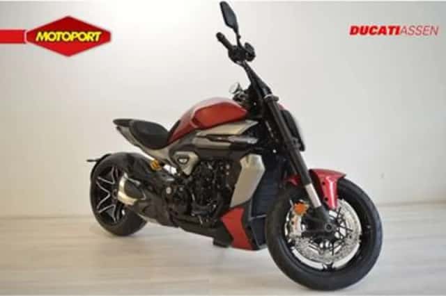 Ducati XDIAVEL (2026) thumbnail 2