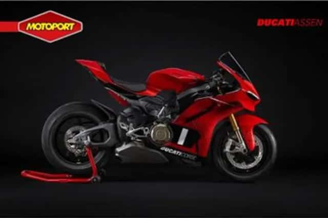 Ducati PANIGALE (2026) thumbnail 1