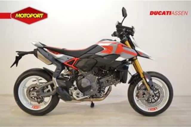 Ducati HYPERMOTARD (2026) thumbnail 1