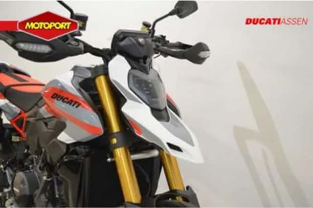Ducati HYPERMOTARD (2026) thumbnail 5