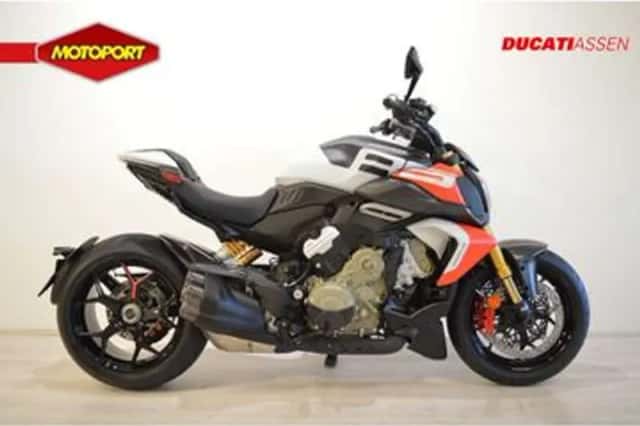 Ducati DIAVEL (2026) thumbnail 1