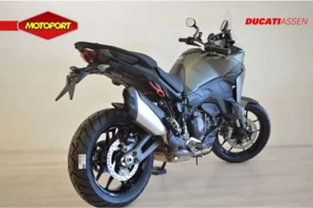 Ducati MULTISTRADA (2026) thumbnail 3