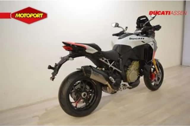 Ducati MULTISTRADA (2026) thumbnail 3