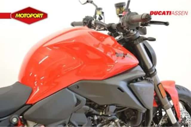 Ducati MONSTER (2026) thumbnail 4