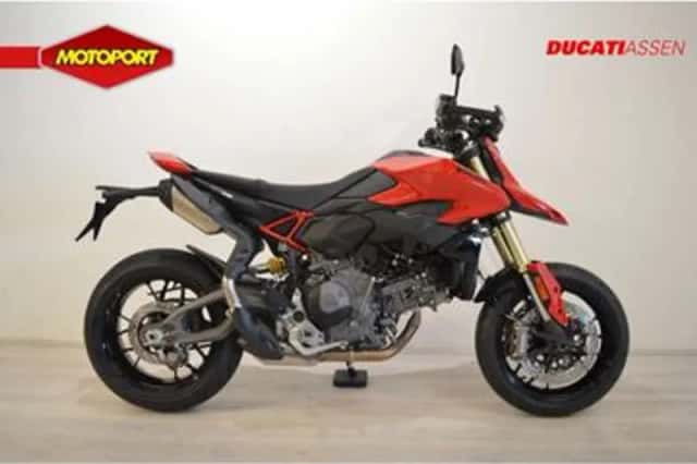 Ducati HYPERMOTARD (2026) thumbnail 1