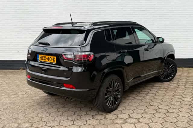 Jeep Compass (2022) thumbnail 5