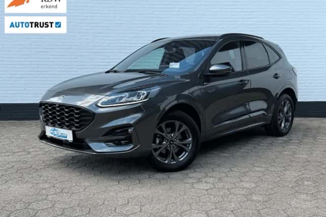 Ford Kuga (2021) thumbnail 1