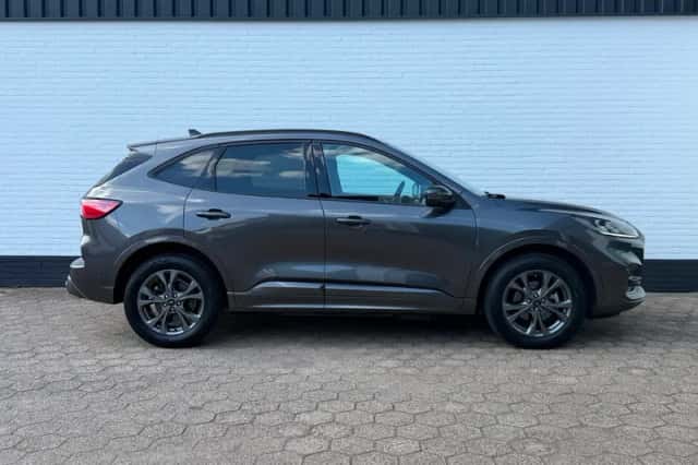 Ford Kuga (2021) thumbnail 6