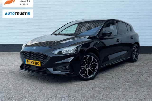 Ford Focus (2019) thumbnail 1