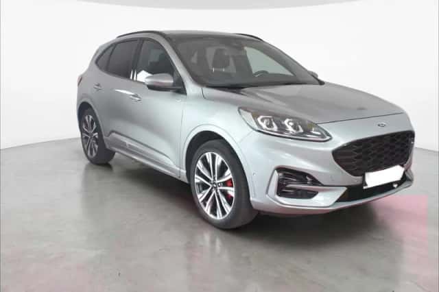 Ford Kuga (2021) thumbnail 3