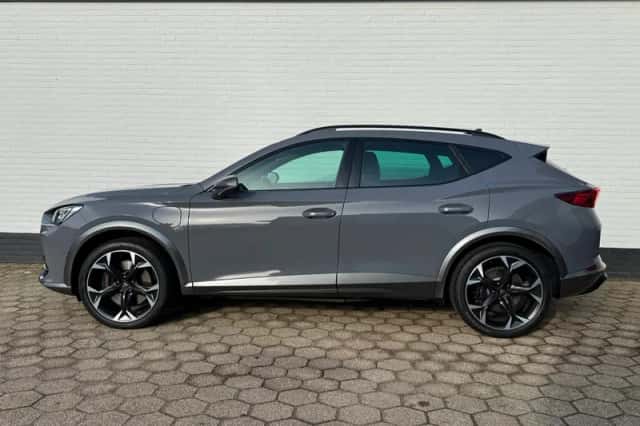 CUPRA Formentor (2022) thumbnail 2