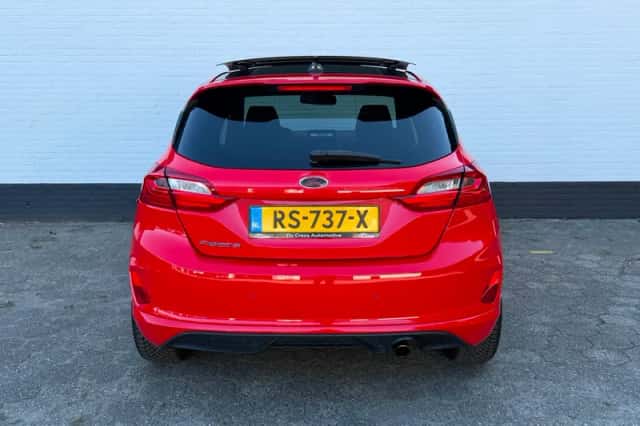 Ford Fiesta (2018) thumbnail 4