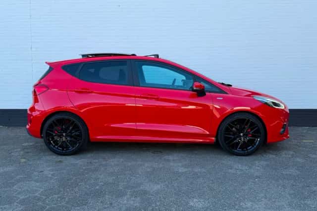 Ford Fiesta (2018) thumbnail 6