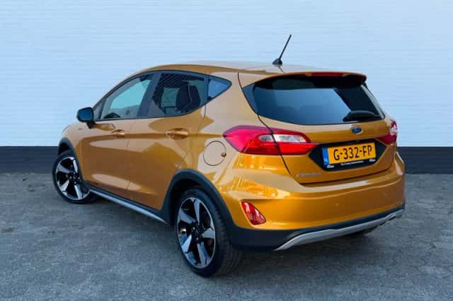 Ford Fiesta (2019) thumbnail 4