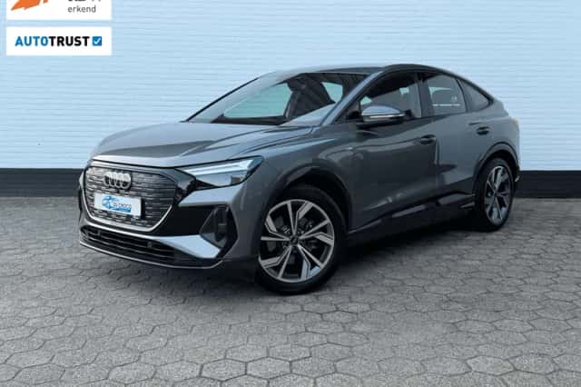 Audi Q4 e-tron (2022) thumbnail 1
