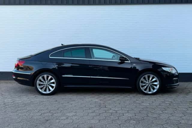 Volkswagen Passat (2011) thumbnail 6