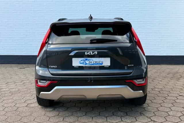 Kia Niro (2023) thumbnail 4