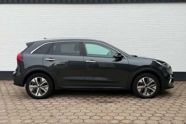 Kia Niro EV (2021) thumbnail 6