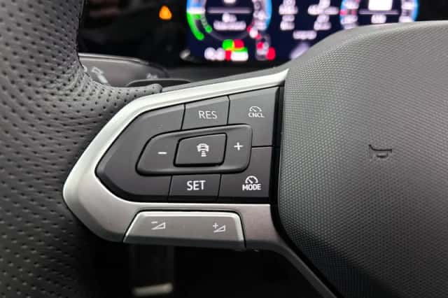 Volkswagen Golf (2026) thumbnail 6