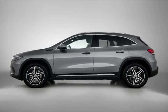 Mercedes-Benz EQA (2022) thumbnail 3
