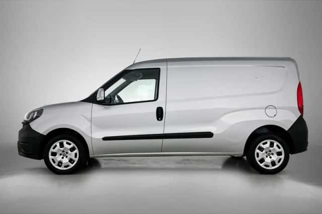 Fiat Doblò (2019) thumbnail 3